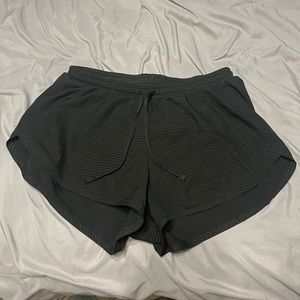 Old Navy Active Shorts Size S
